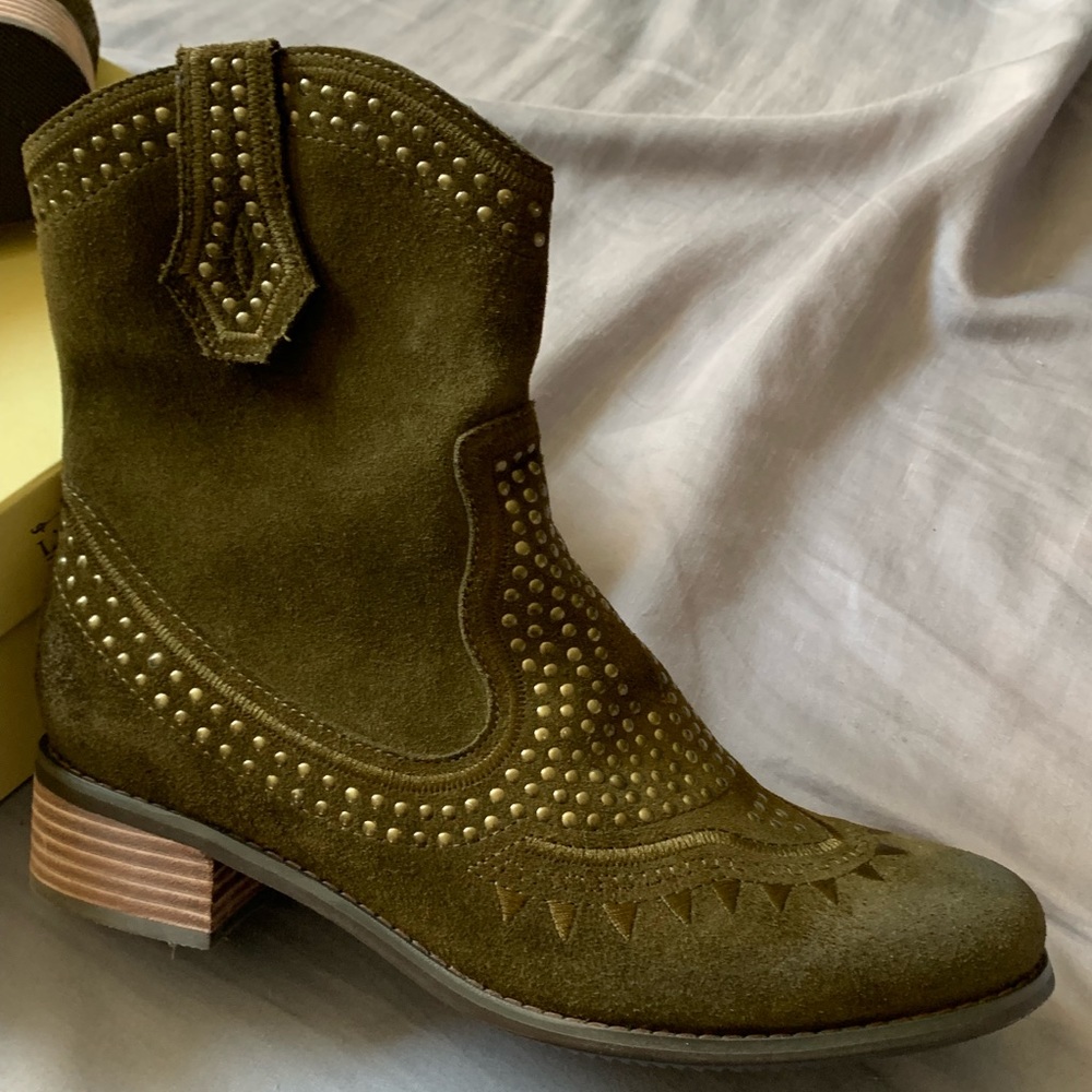 Spring Step booties